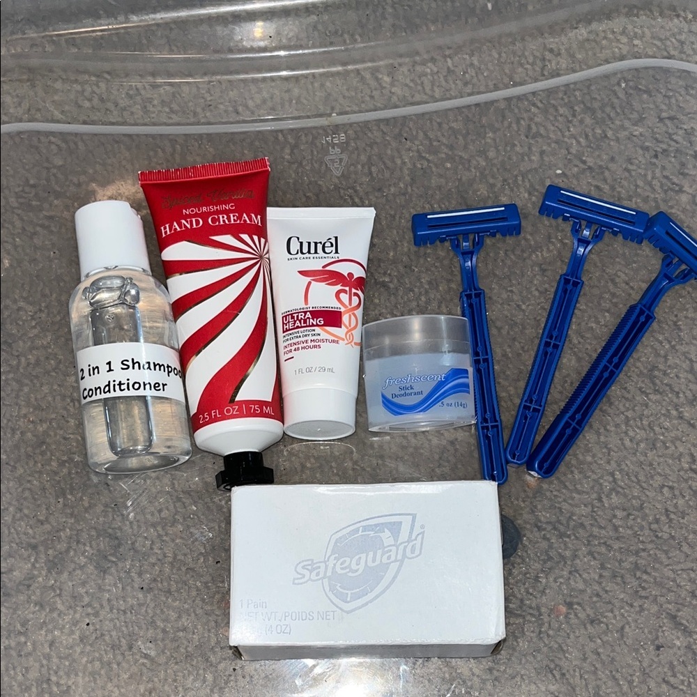 Ultra Healing Hand Cream  Set - Red and White